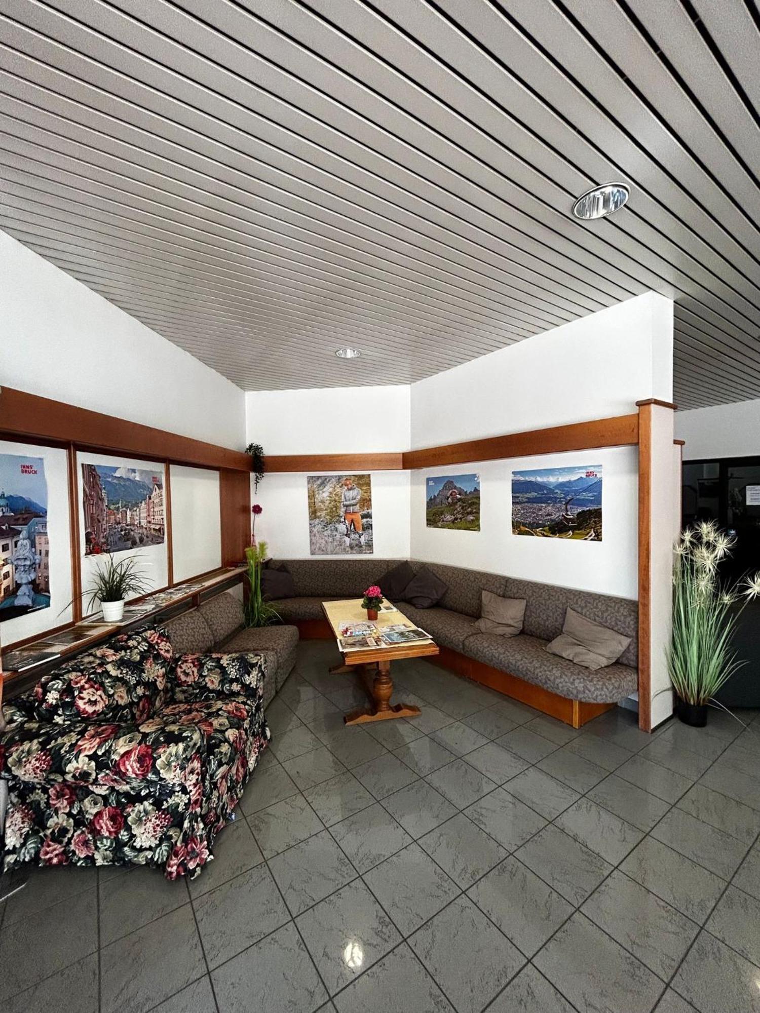 Sommerhotel Karwendel Innsbruck Exterior foto